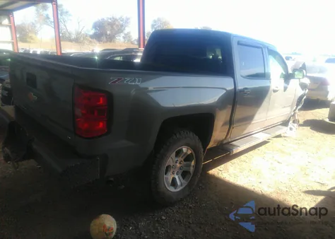 2017 Chevrolet Silverado 1500 2Lt z USA, uszkodzony, nr VIN 3GCUKREC3HG330256
